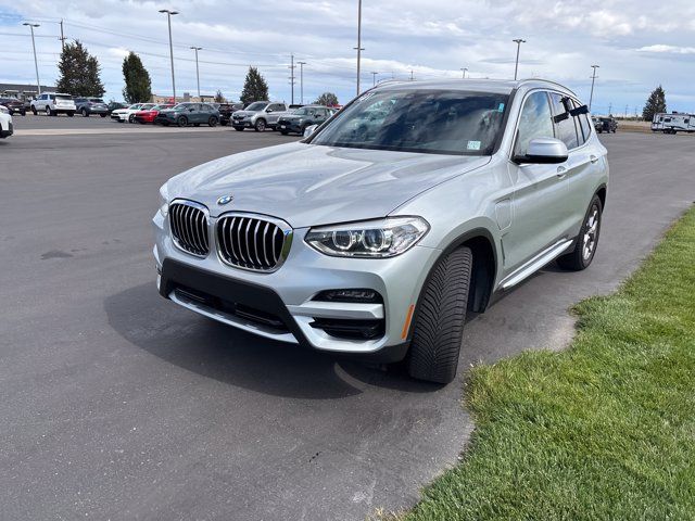 Used 2021 BMW X3 xDrive30e w/ Convenience Package AWD/4WD image 7