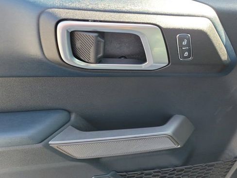 Certified 2021 Ford Bronco Outer Banks image 22