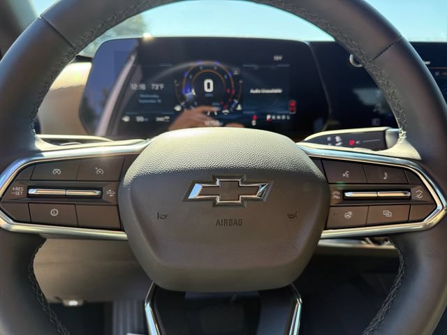 Used 2026 Chevrolet Equinox ACTIV w/ Convenience Package III AWD/4WD image 19