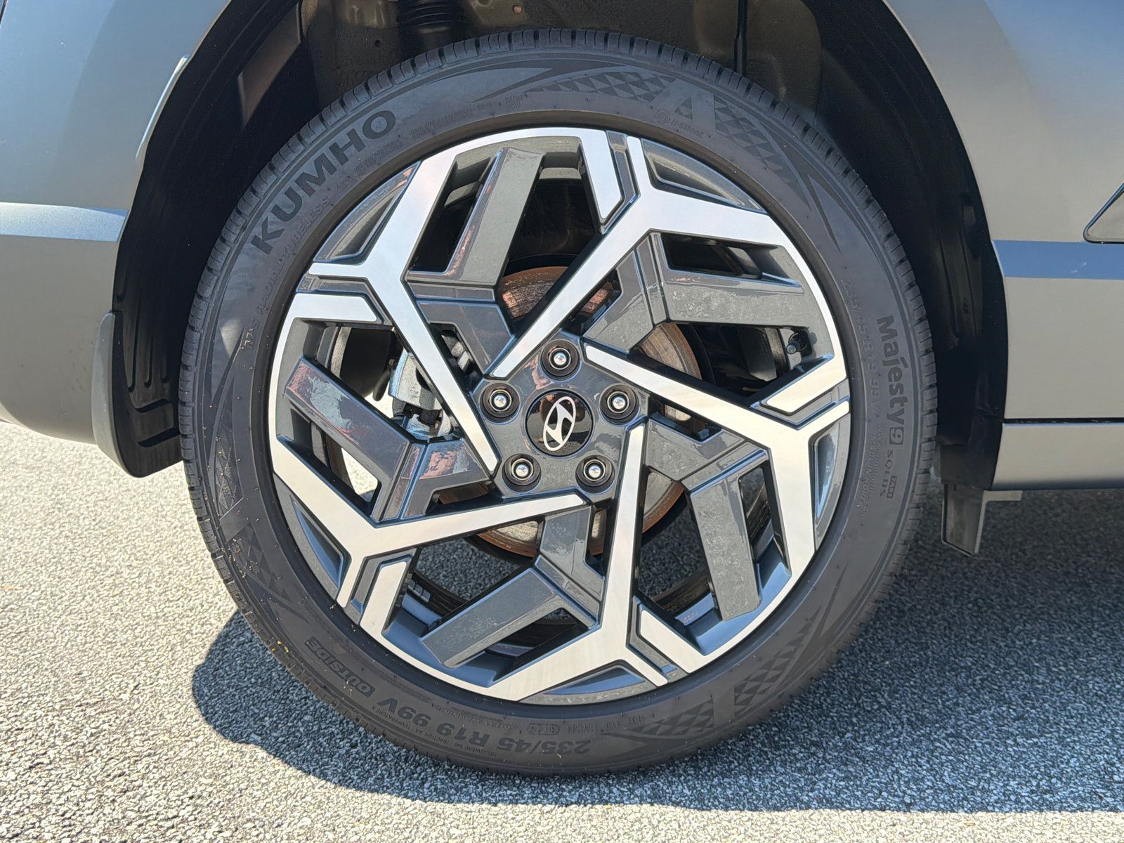 Certified 2026 Hyundai Kona SEL Premium FWD image 17