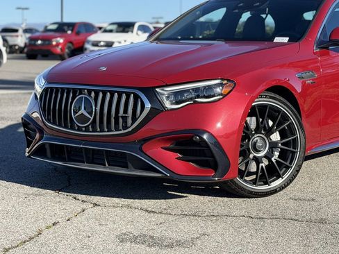 Used 2025 Mercedes-Benz E 53 AMG e 4MATIC Sedan image 10