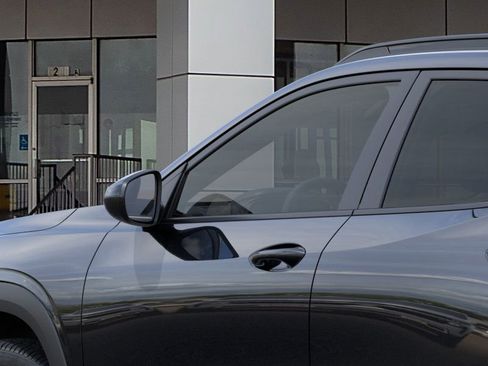 New 2026 Chevrolet Trax LT image 12