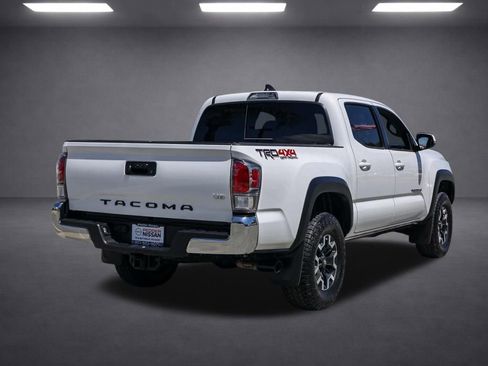 Used 2023 Toyota Tacoma TRD Off-Road AWD/4WD image 4