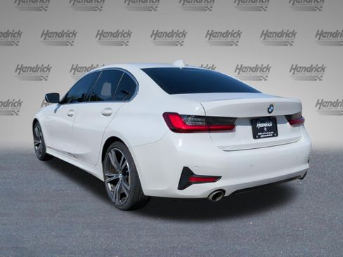 Used 2021 BMW 330i Sedan w/ Convenience Package RWD image 9