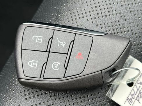 New 2026 Chevrolet Equinox LT w/ Convenience Package II image 29