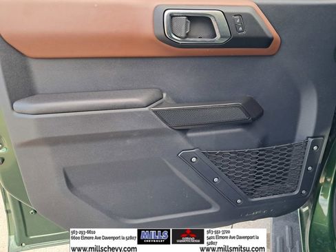 Used 2024 Ford Bronco Outer Banks image 9