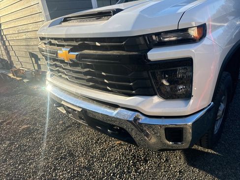 Used 2025 Chevrolet Silverado 2500 W/T w/ WT Convenience Package image 25