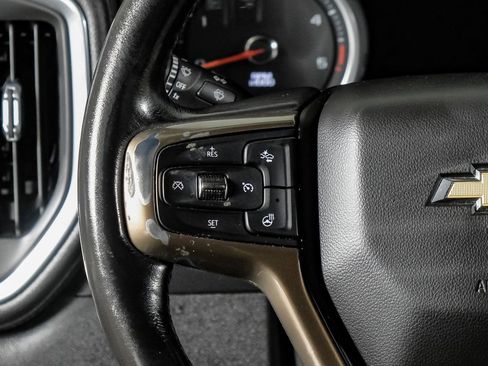 Used 2021 Chevrolet Silverado 3500 High Country w/ Snow Plow Prep/Camper Package image 18