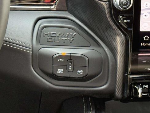 New 2026 RAM 3500 Limited AWD/4WD image 22