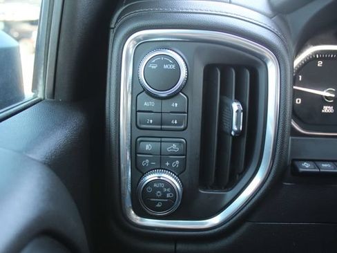 Used 2023 GMC Sierra 2500 Denali w/ Denali Ultimate Package AWD/4WD image 27