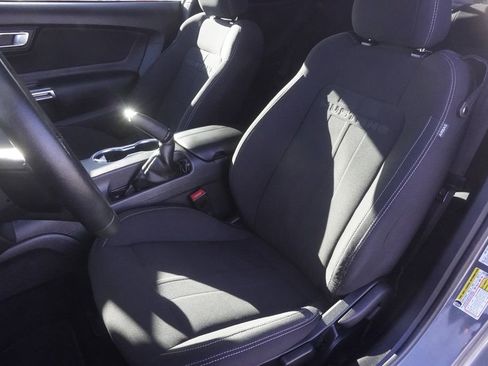 Used 2022 Ford Mustang Coupe image 19