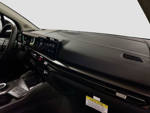 New 2026 Kia Sportage EX image 30