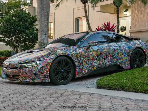 Used 2017 BMW i8 image 19