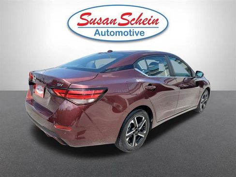 Used 2024 Nissan Sentra SV FWD image 23