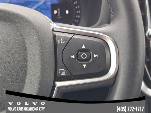 Certified 2025 Volvo S60 B5 Core FWD image 28