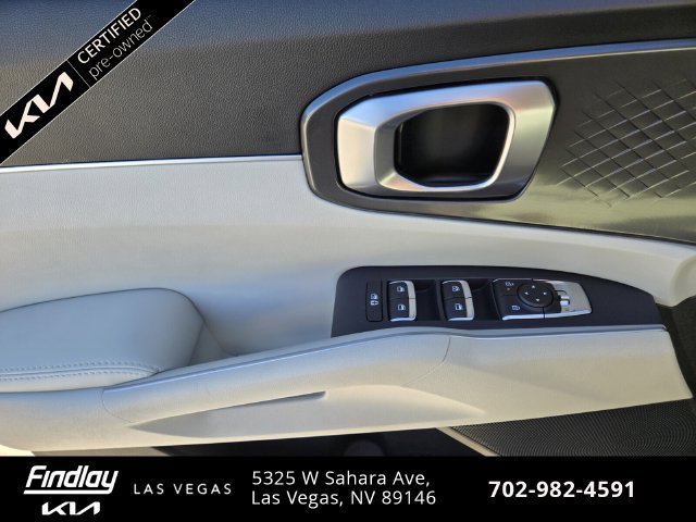 Certified 2024 Kia Sorento EX w/ Panoramic Sunroof Package FWD image 24