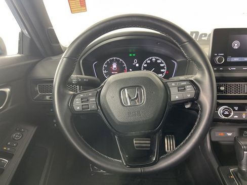 Used 2022 Honda Civic Sport image 8