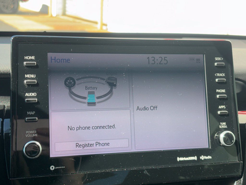 Used 2021 Toyota Camry SE w/ Audio Upgrade Package FWD image 13