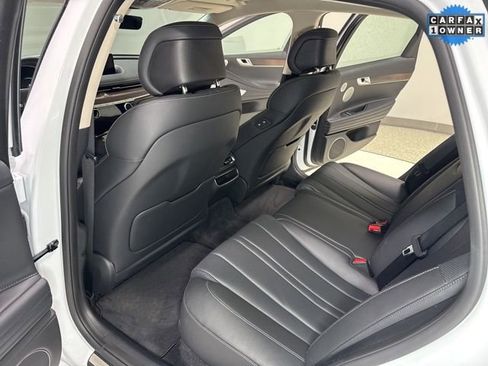 Used 2024 Genesis G80 image 23