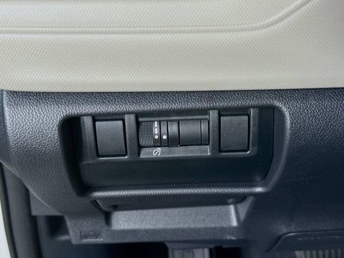 Certified 2025 Subaru Forester w/ Convenience Package #1 AWD/4WD image 17