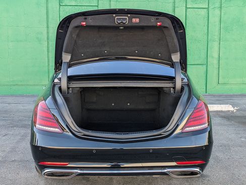 Used 2020 Mercedes-Benz S 450 Sedan image 15