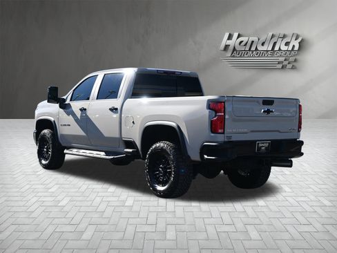 Used 2026 Chevrolet Silverado 2500 ZR2 image 9