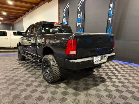 Used 2017 RAM 2500 Big Horn w/ Sport Appearance Group AWD/4WD image 3