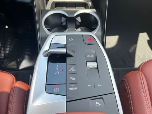 New 2026 BMW X1 xDrive28i AWD/4WD image 13
