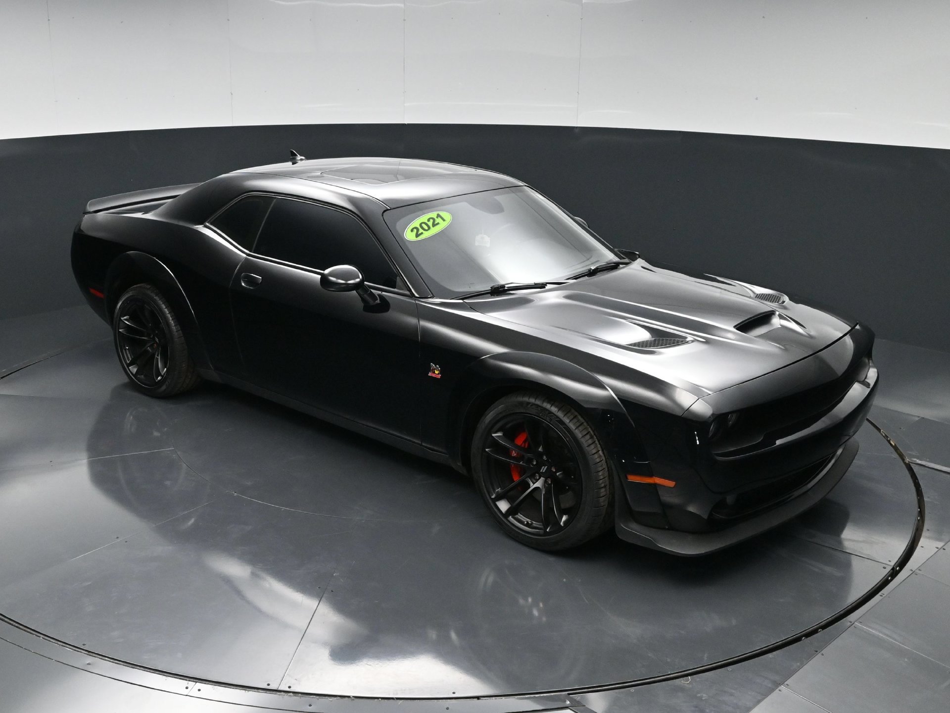 Used 2021 Dodge Challenger R/T Scat Pack RWD image 21