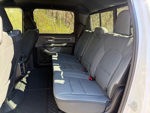 Used 2023 RAM 1500 Big Horn image 15