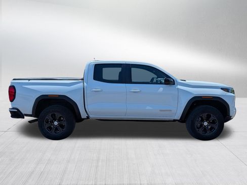 Used 2024 GMC Canyon Elevation w/ Convenience Package AWD/4WD image 8