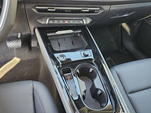 New 2026 Audi Q3 quattro 2.0T AWD/4WD image 11