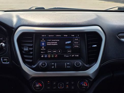 Used 2023 GMC Acadia SLT AWD/4WD image 22