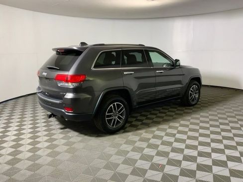 Used 2019 Jeep Grand Cherokee Limited AWD/4WD image 6