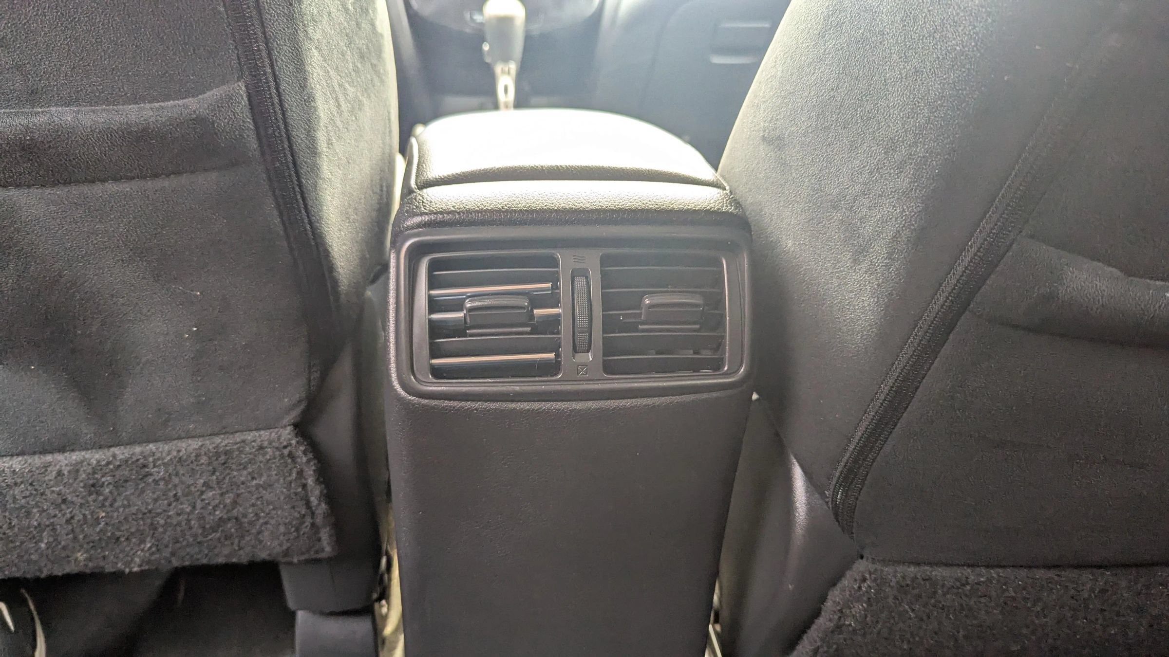 Used 2016 Nissan Rogue S AWD/4WD image 14