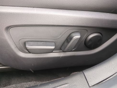 Used 2023 MAZDA CX-50 Meridian Edition w/ Weather Package image 16