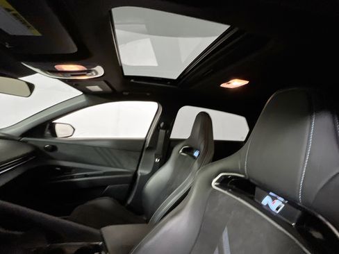 Used 2023 Hyundai Elantra N image 23