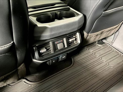 Used 2023 Ford F150 Raptor image 33