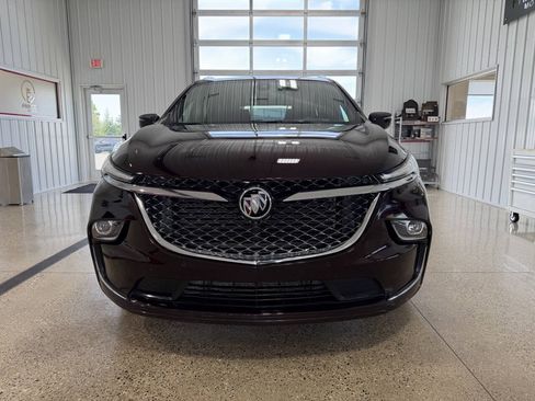 Used 2023 Buick Enclave Avenir AWD/4WD image 8