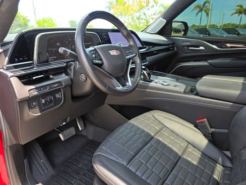 Used 2023 Cadillac Escalade V w/ LPO, ONYX Package AWD/4WD image 31
