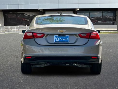 Used 2025 Chevrolet Malibu LT FWD image 8