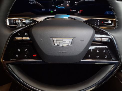 New 2027 Cadillac Vistiq Luxury AWD/4WD image 20