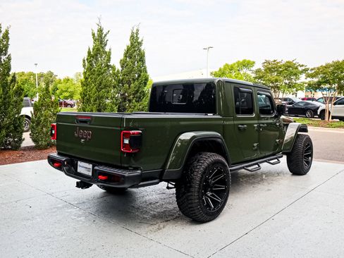 Used 2021 Jeep Gladiator Rubicon AWD/4WD image 11