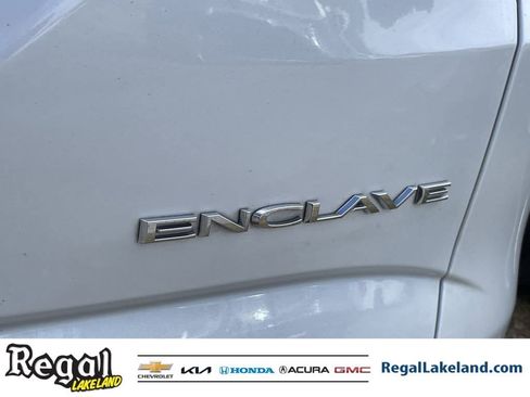 Used 2018 Buick Enclave Premium image 10