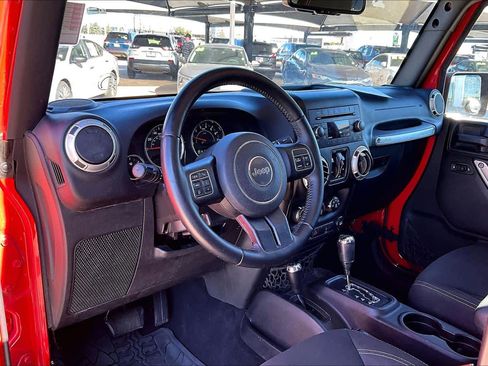 Certified 2018 Jeep Wrangler Unlimited Sahara w/ Connectivity Group image 16