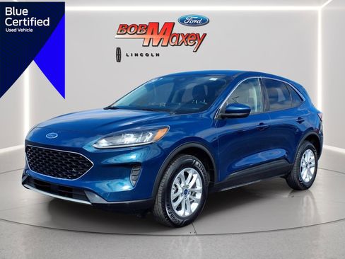 Used 2020 Ford Escape SE image 1
