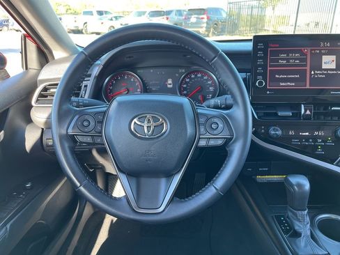 Used 2021 Toyota Camry XSE image 16