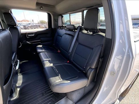 Used 2019 GMC Sierra 1500 SLT image 15