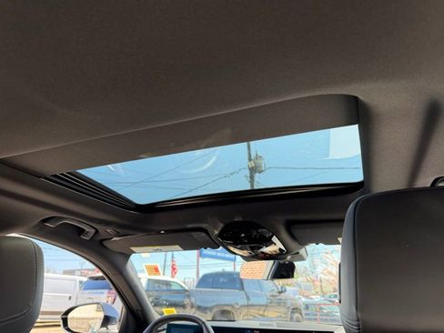 Used 2026 BMW 530i image 17