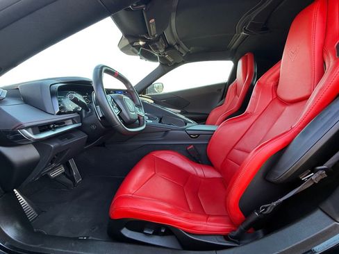 Used 2023 Chevrolet Corvette Stingray Coupe w/ Z51 Performance Package image 9